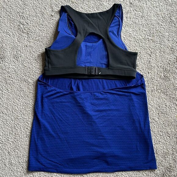 Athleta Sculptek Tank in Cobalt Blue with Built in Bra! - Picture 11 of 12